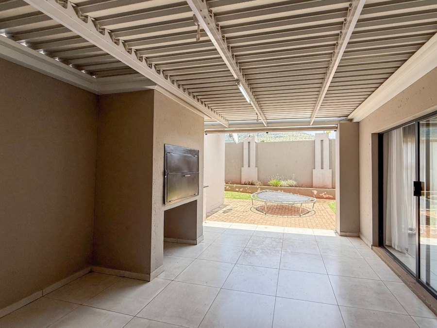 3 Bedroom Property for Sale in Leloko Lifestyle Estate North West